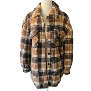 Avec Les Filles NWOT Plaid Teddy Coat / Shacket / Jacket - Small